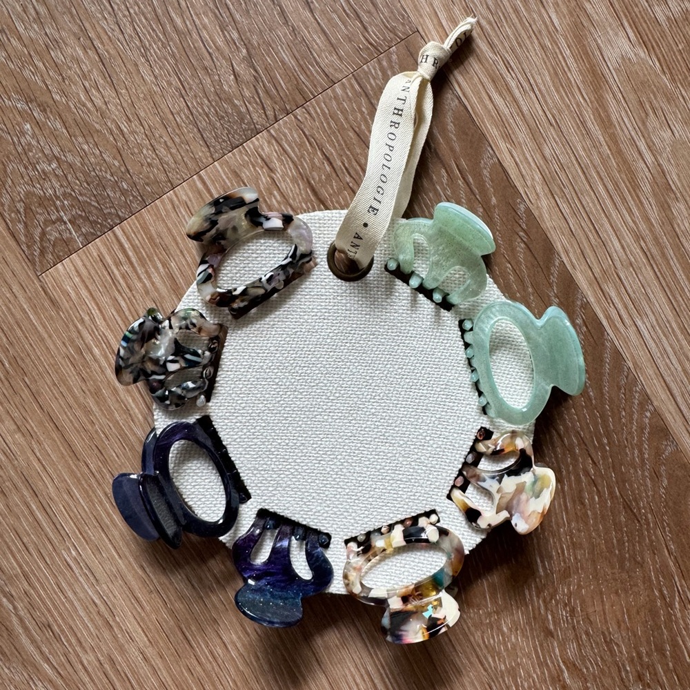 *SOLD* Anthropologie Assorted Hair Clip Set